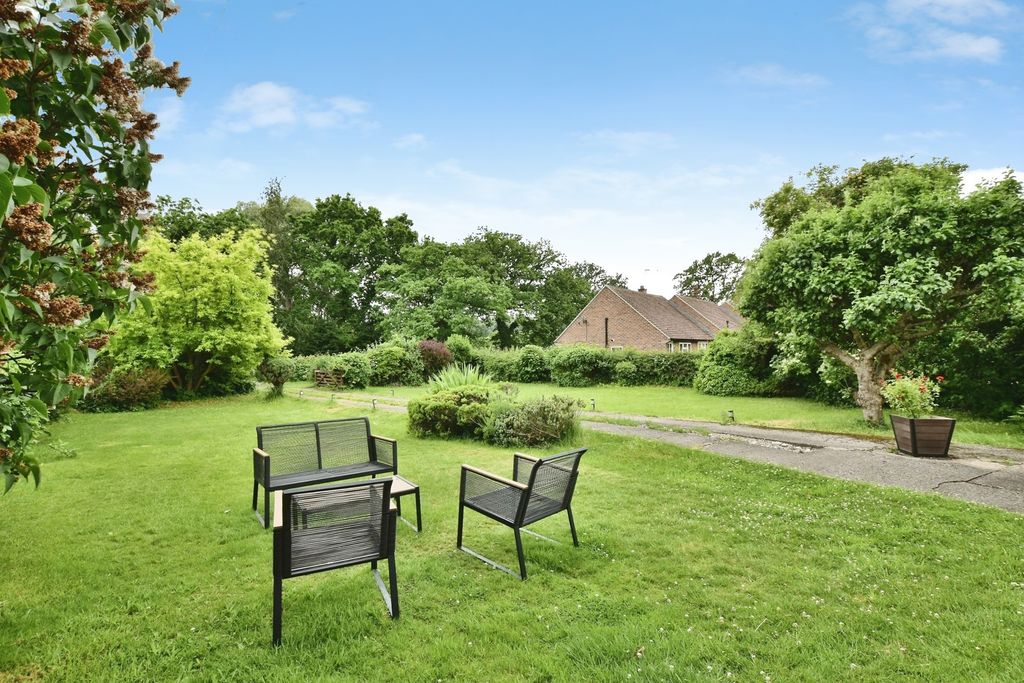 Property photo 3 of 22 Pbox-Img.Jpg