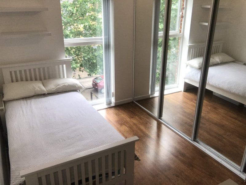 Property photo 1 of 2 Room