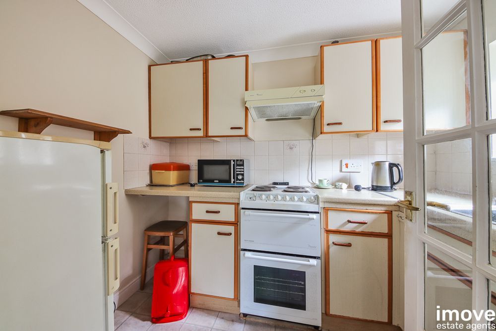 Property photo 3 of 6
