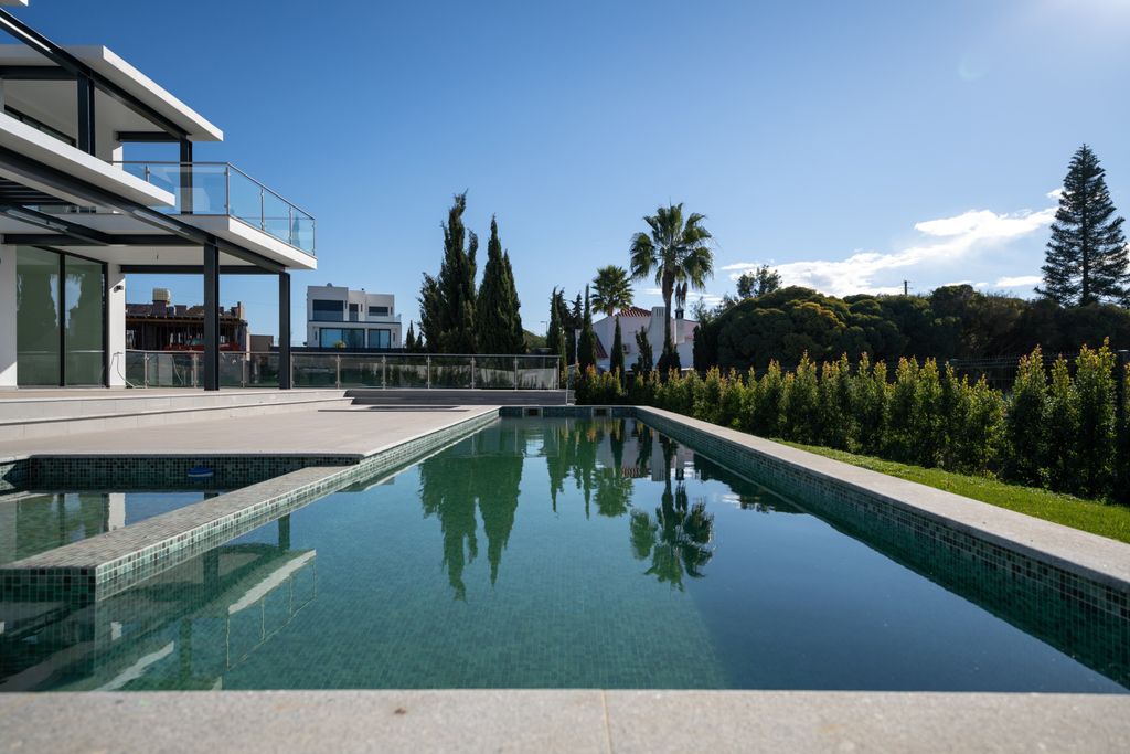 Property photo 3 of 30