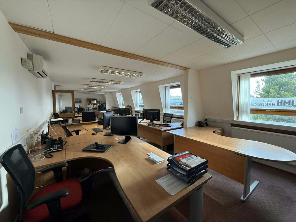 Property photo 2 of 10 Image 2