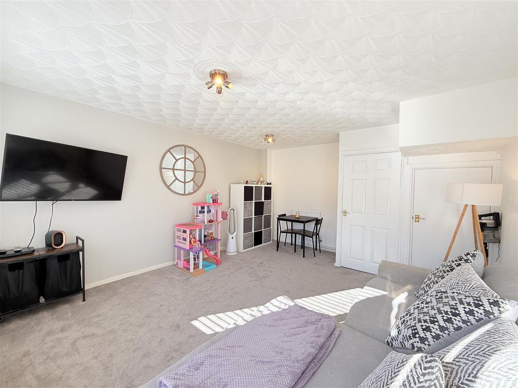 Property photo 3 of 10 Img_5261.Jpeg