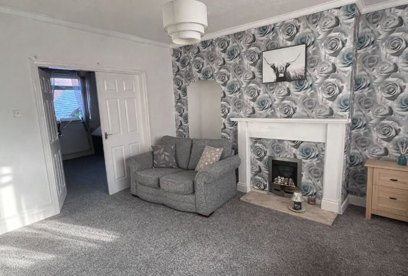 Property photo 2 of 8 Photo 2