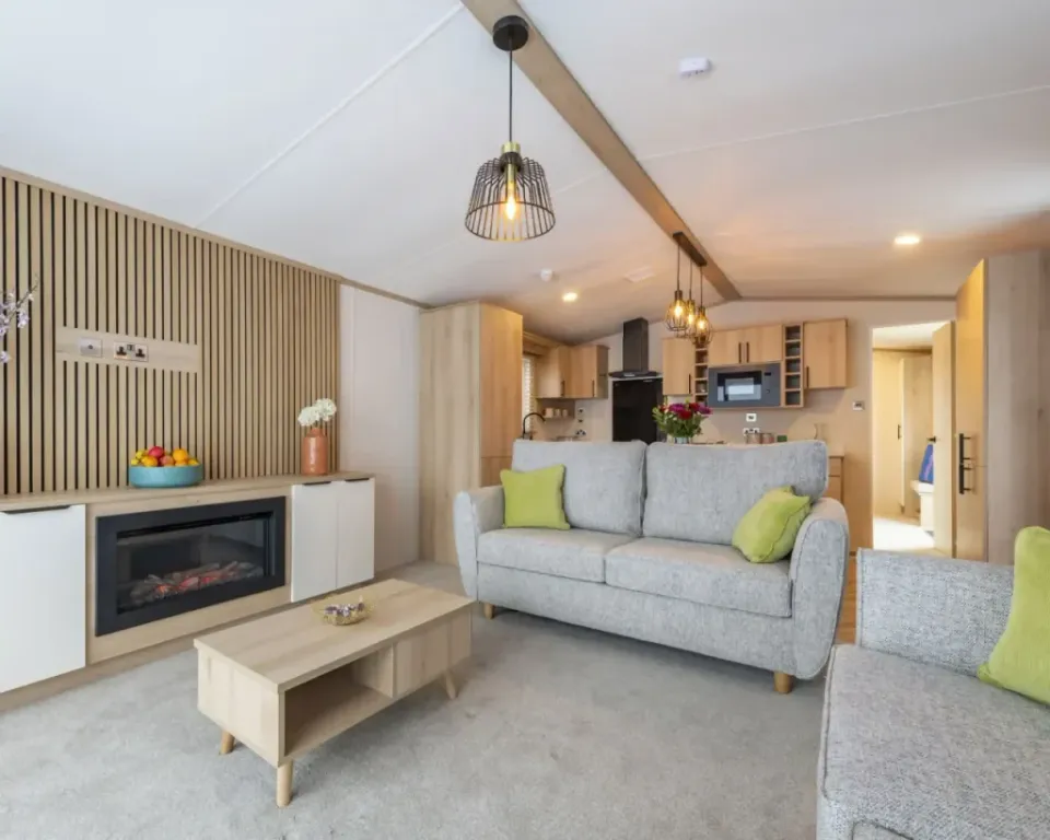 Property photo 2 of 8 Regal Charmouth Lounge