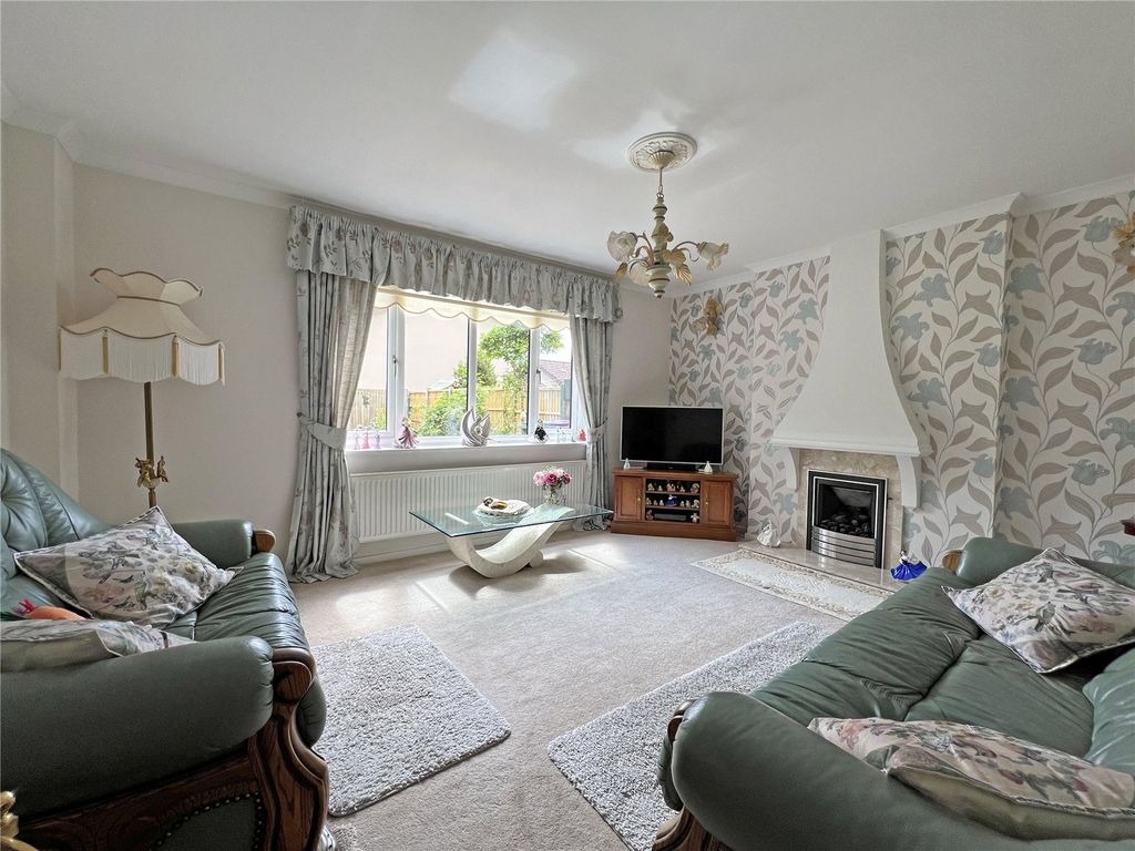 Property photo 2 of 15 Picture No. 09