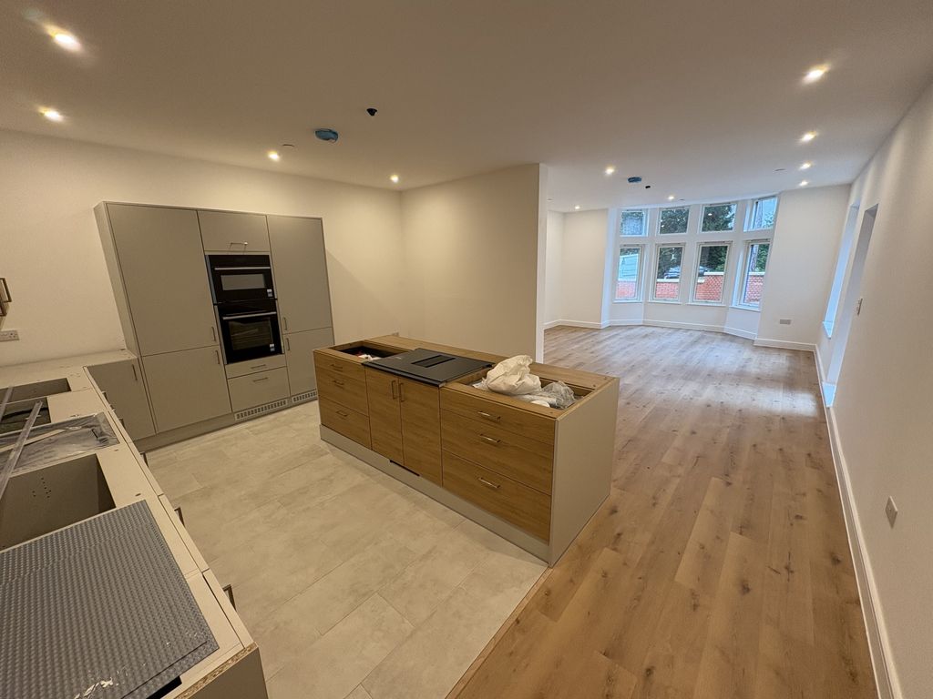 Property photo 3 of 9 Img_2136