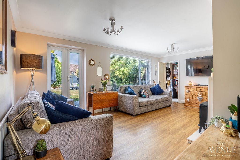 Property photo 2 of 12 5242865