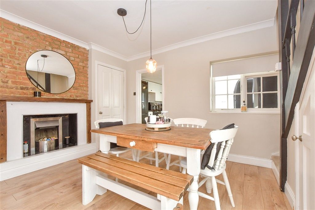 Property photo 2 of 11 Lounge/Diner