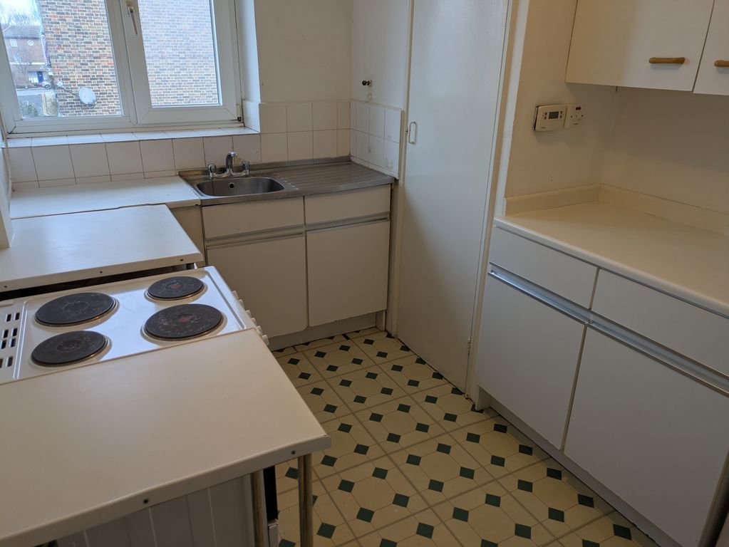 Property photo 3 of 6 Photo 1