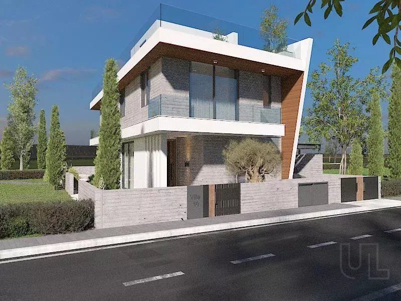 Property photo 2 of 8