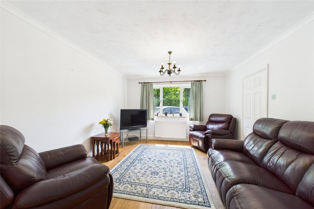 Property photo 2 of 14 Picture No. 08