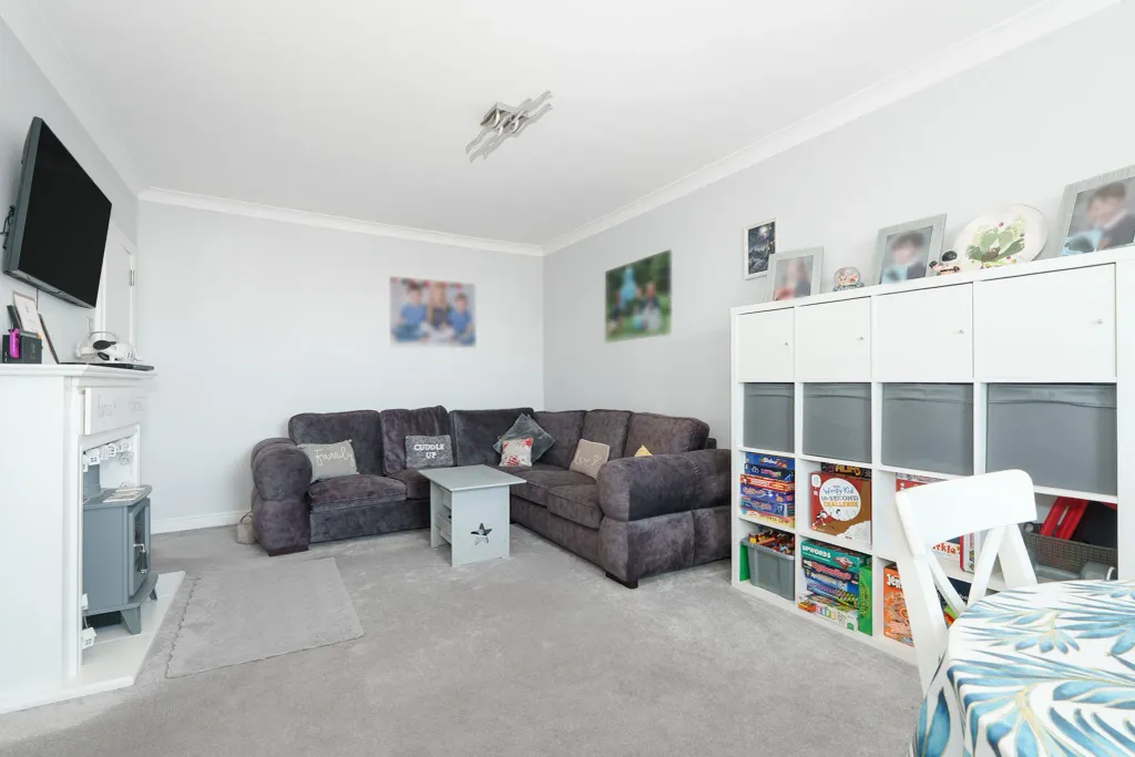 Additional image 4 of 2 bed flat for saleApartment 1, Grosvenor Court, Douglas IM2