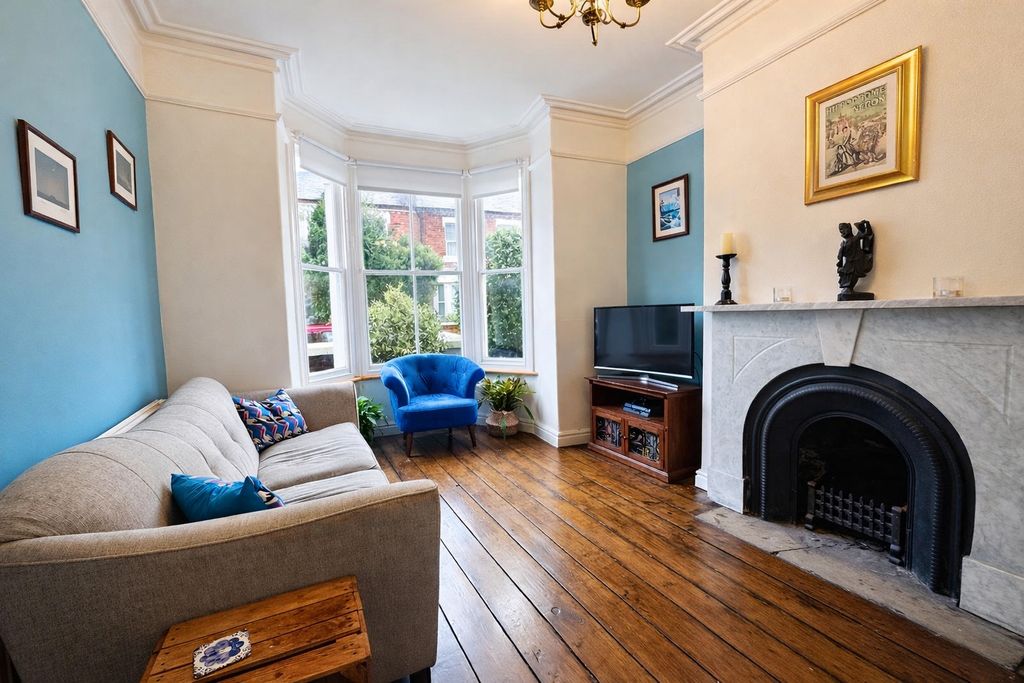 Property photo 3 of 18 Picture No. 34