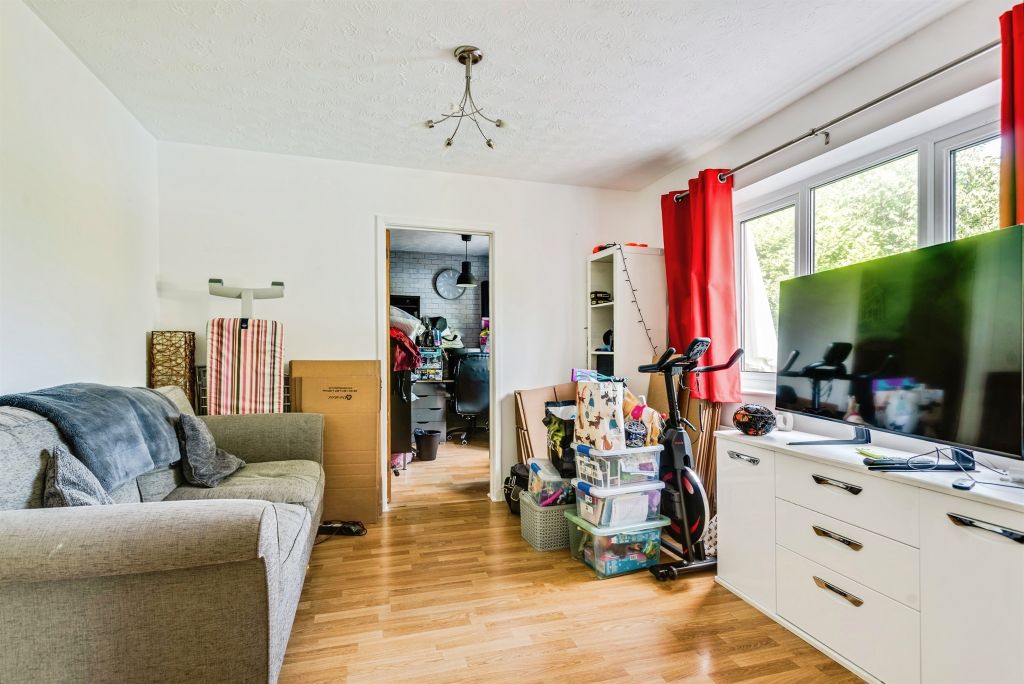 Property photo 3 of 13