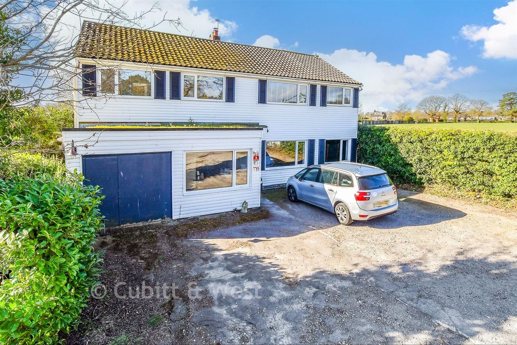 Property photo 1 of 19 External (Web)
