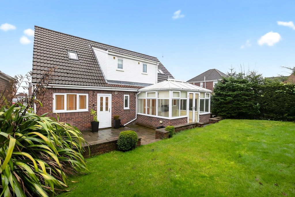 Property photo 3 of 20 Rear Garden