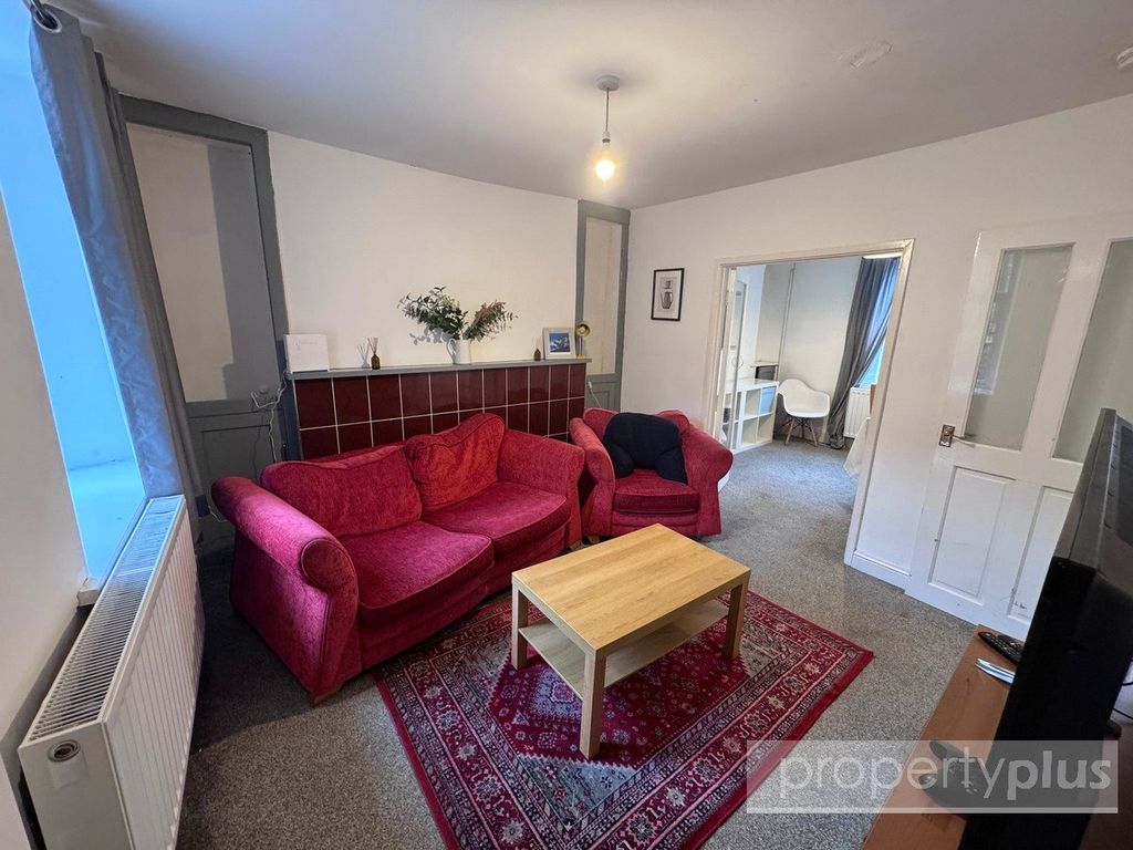 Property photo 2 of 13 Picture No. 04