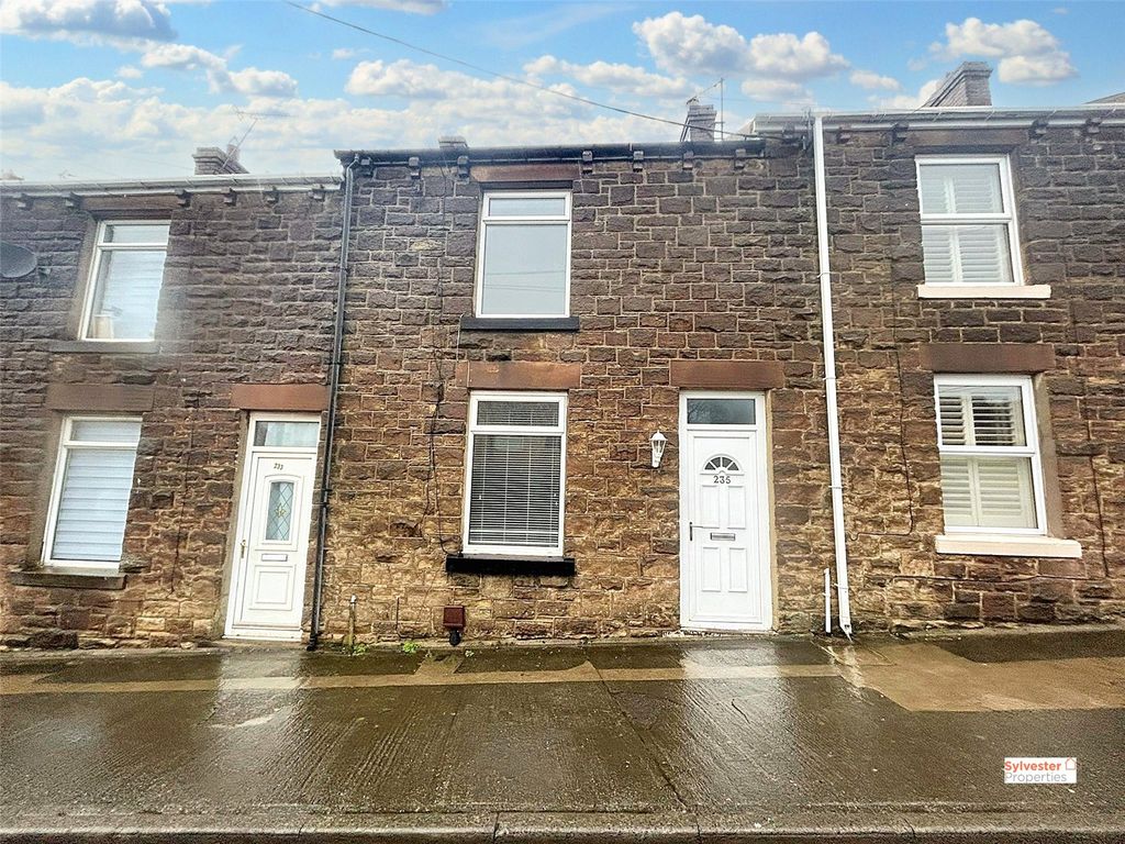 Property photo 1 of 17 Picture No. 15