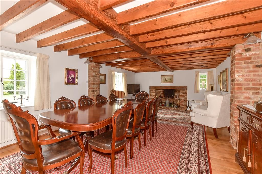 Property photo 3 of 30 Dining/Sitting Room