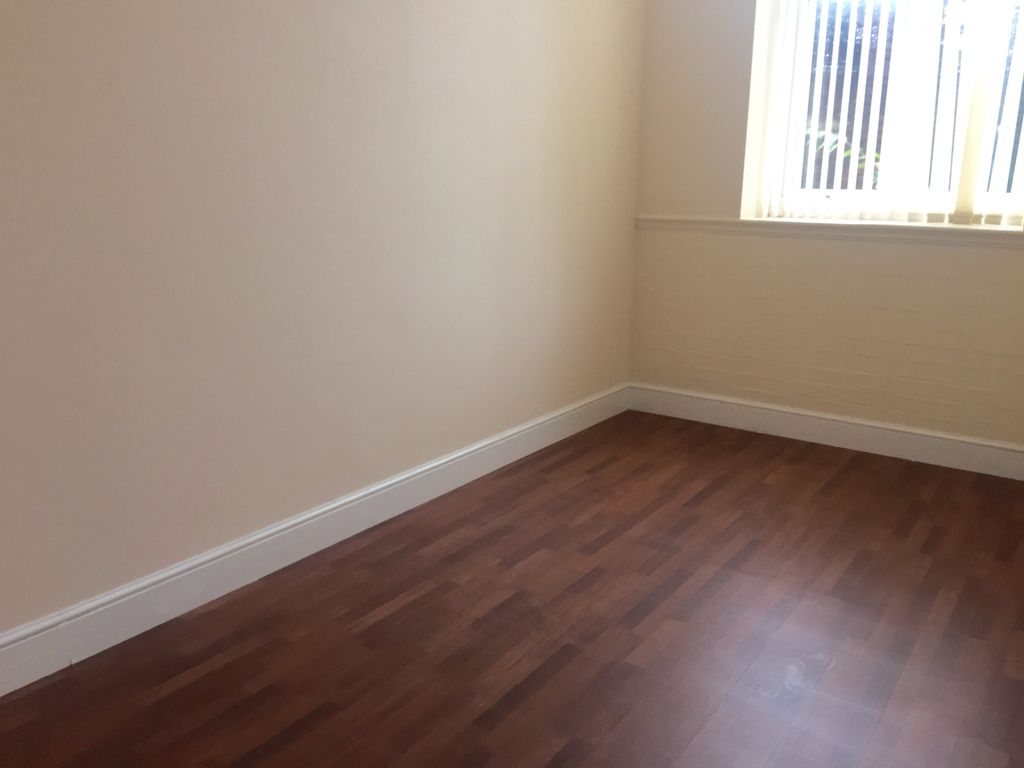 Property photo 3 of 4 Bedroom