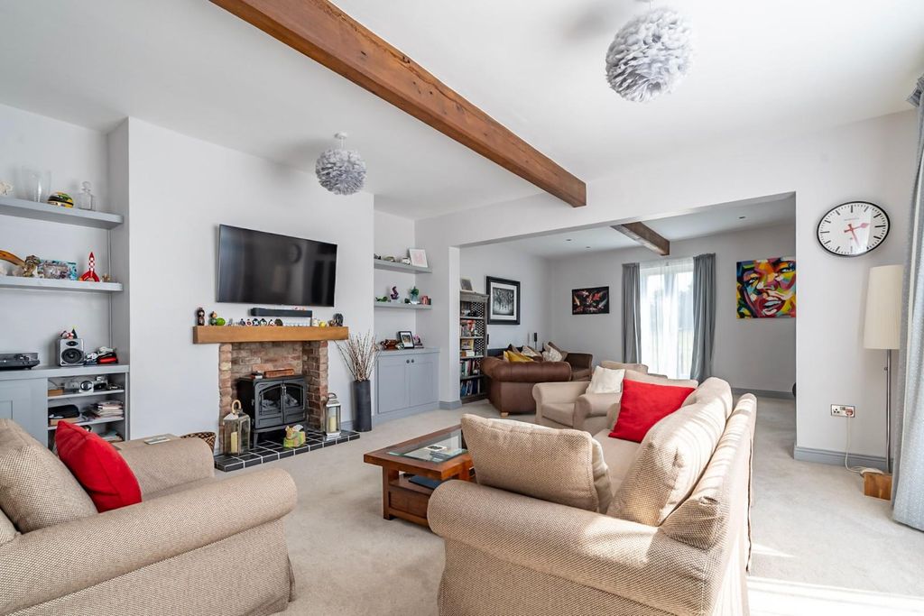 Property photo 2 of 34 10-_Dsc1253-Hdr.Jpg
