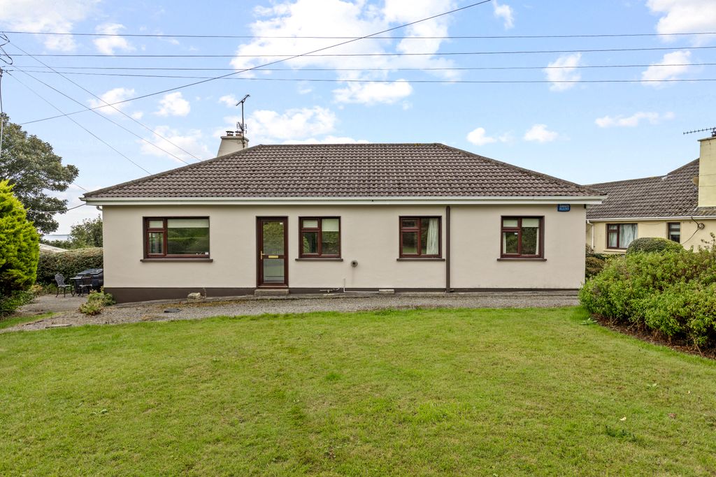 Property photo 2 of 29