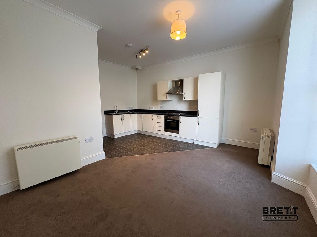 Property photo 2 of 6 Kitchen-Diner