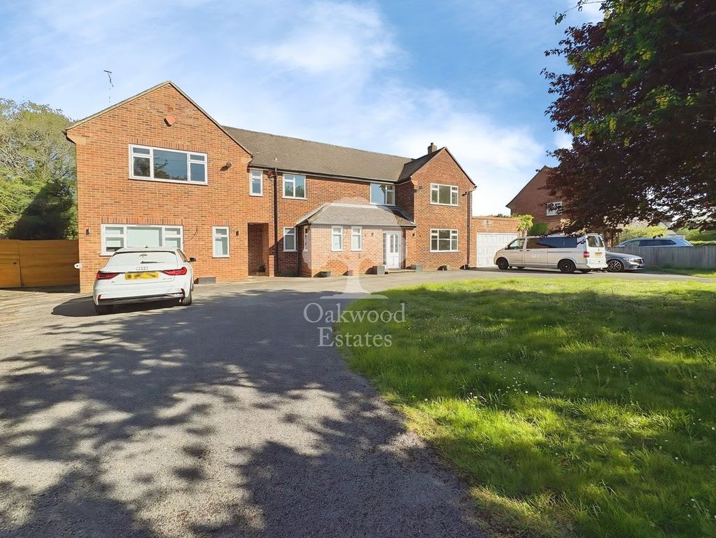 Property photo 1 of 36