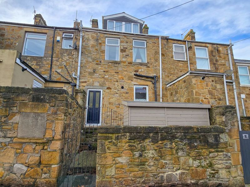 Property photo 3 of 12 External