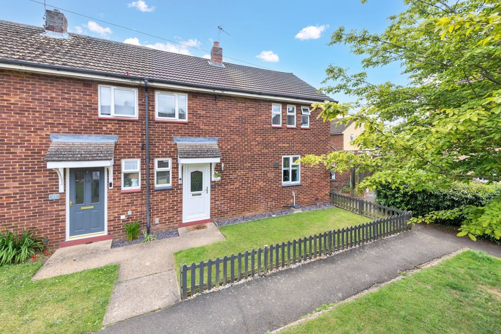 Property photo 1 of 16