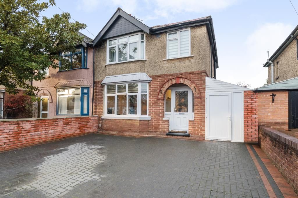 Property photo 1 of 28 Front Aspect