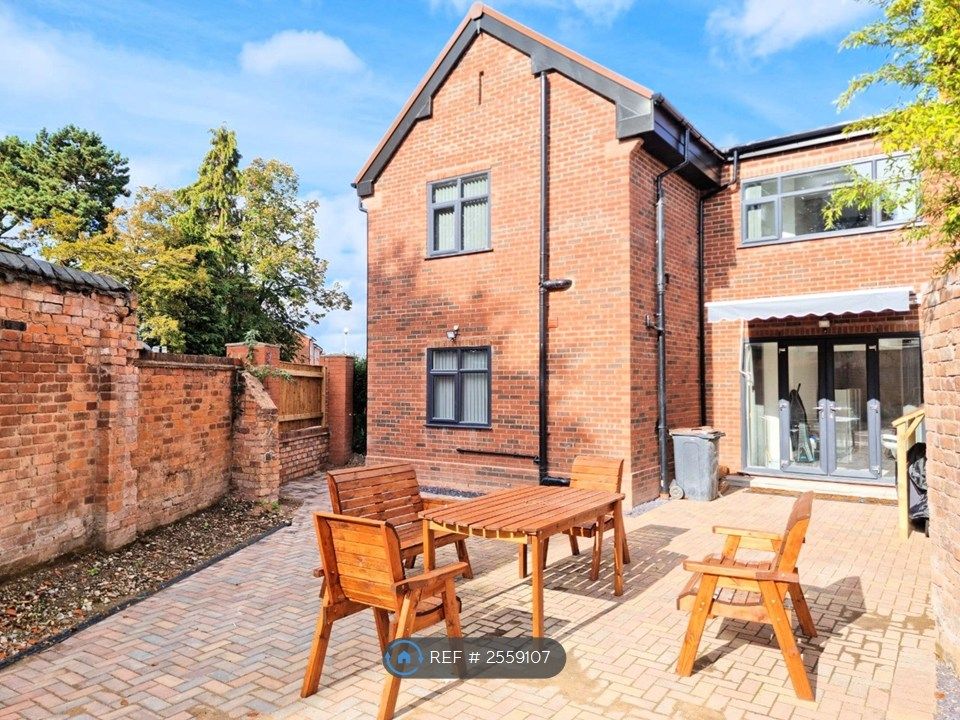 Property photo 1 of 35