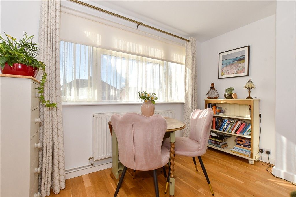 Property photo 3 of 12 Dining Room