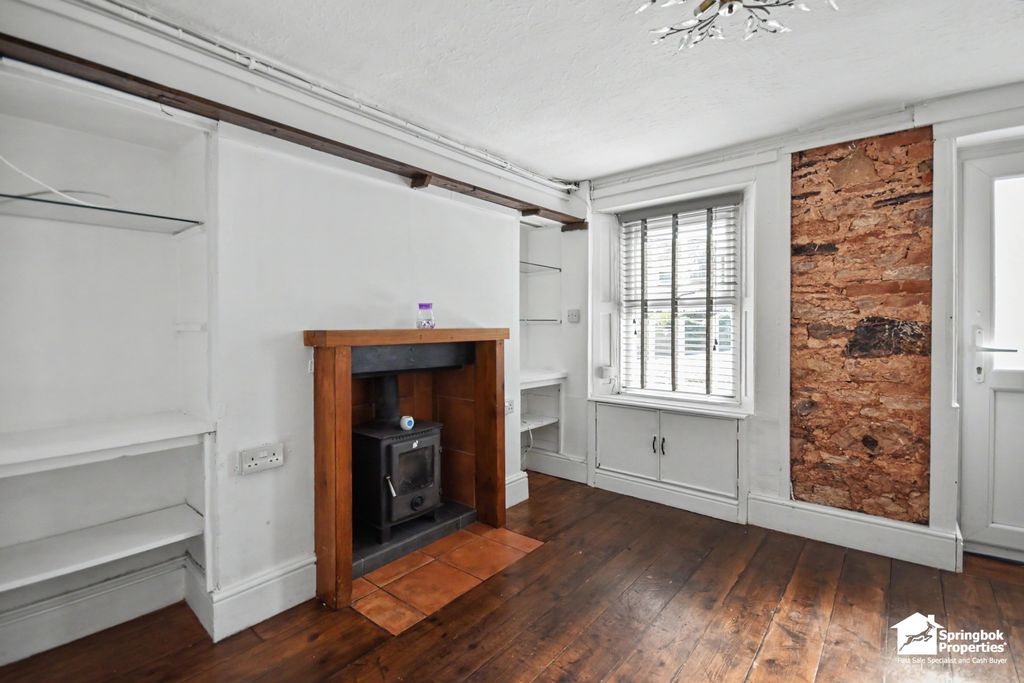 Property photo 3 of 11 Image 3