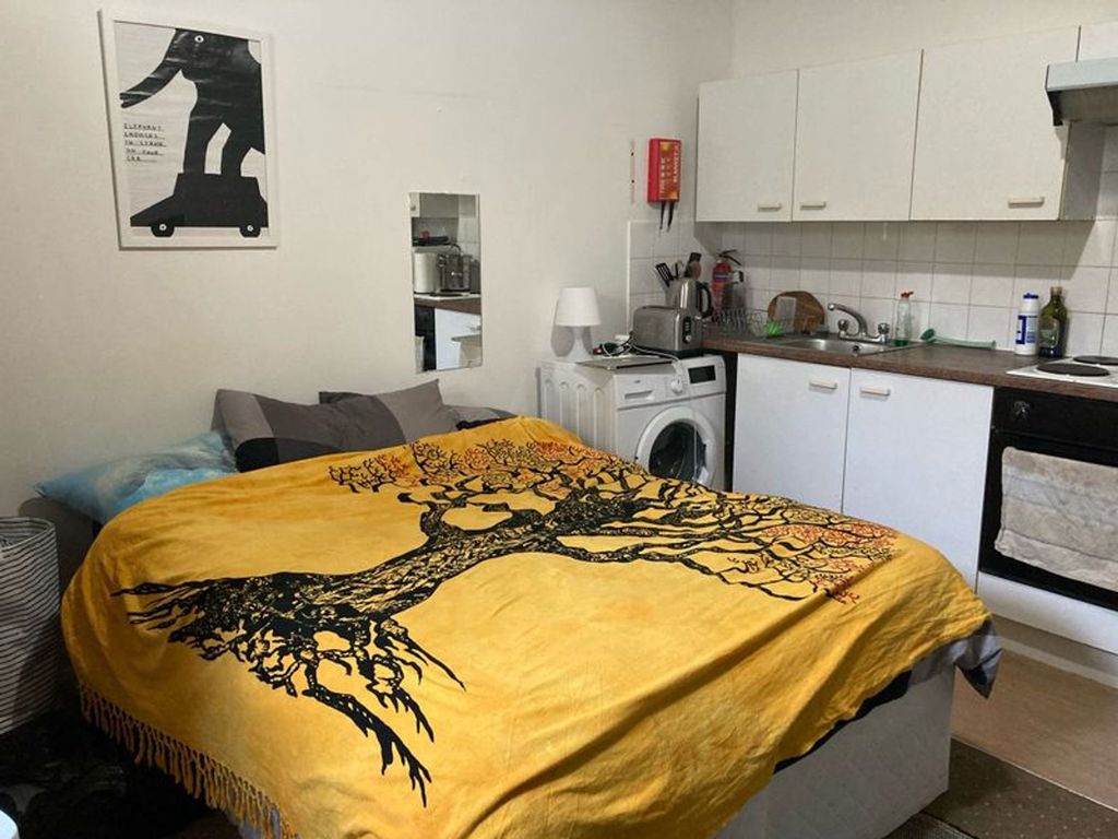 Property photo 3 of 4