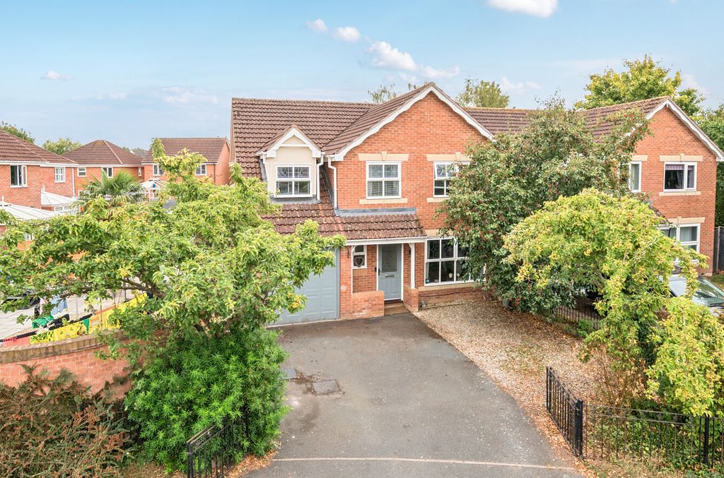 Property photo 1 of 21 1342224-1-68A6F8E8Ae805