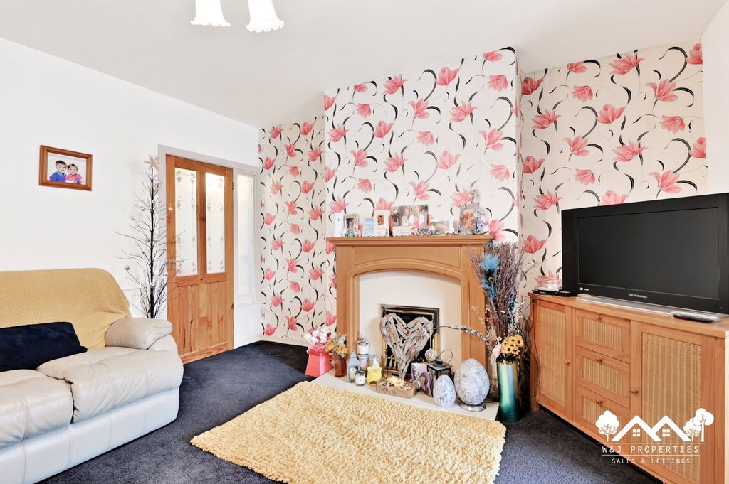 Property photo 3 of 29