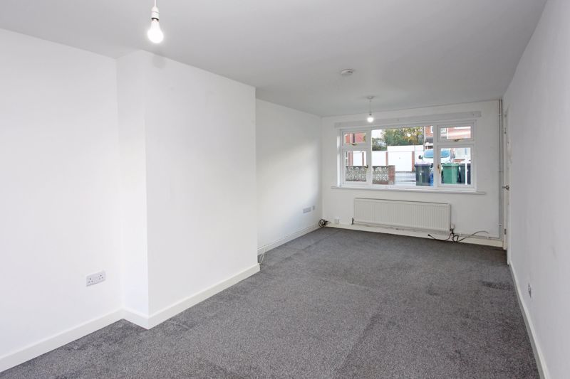 Property photo 3 of 18 Photo 3