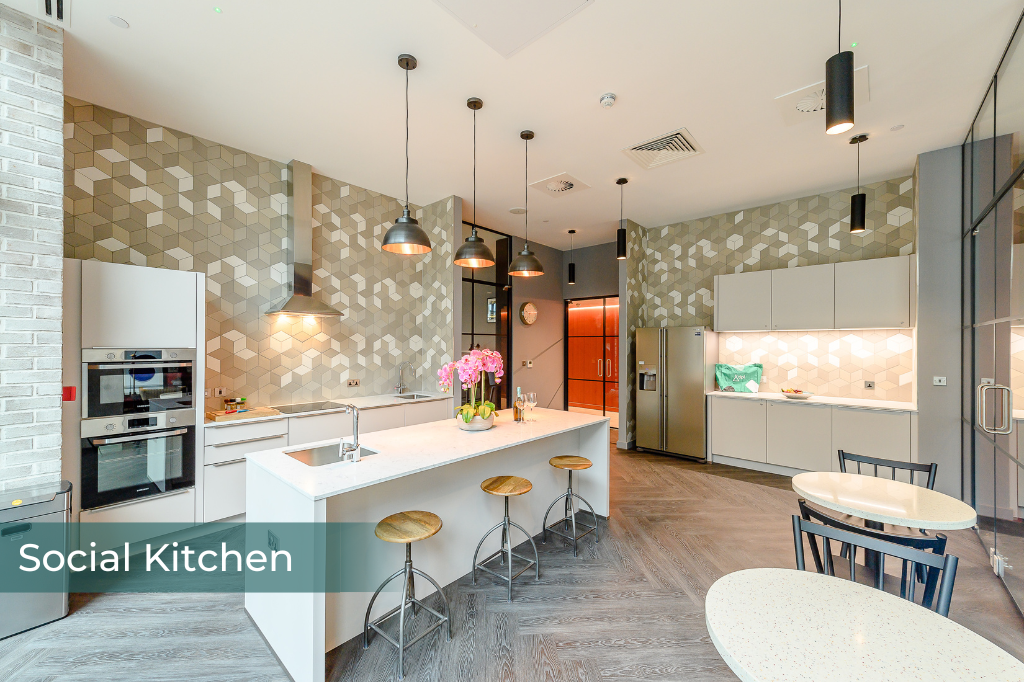 Property photo 1 of 16 A2880c5c314A71243578F64Fcf5d