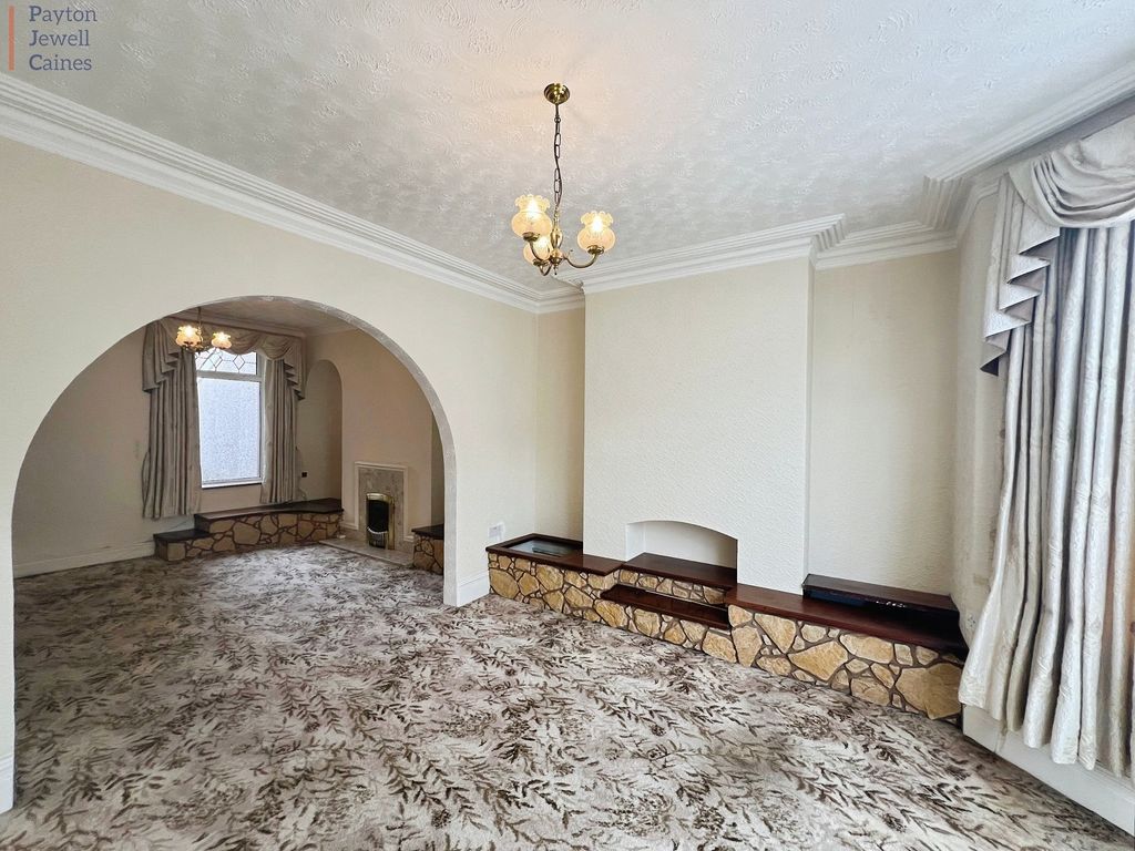 Property photo 2 of 12 Not Specified