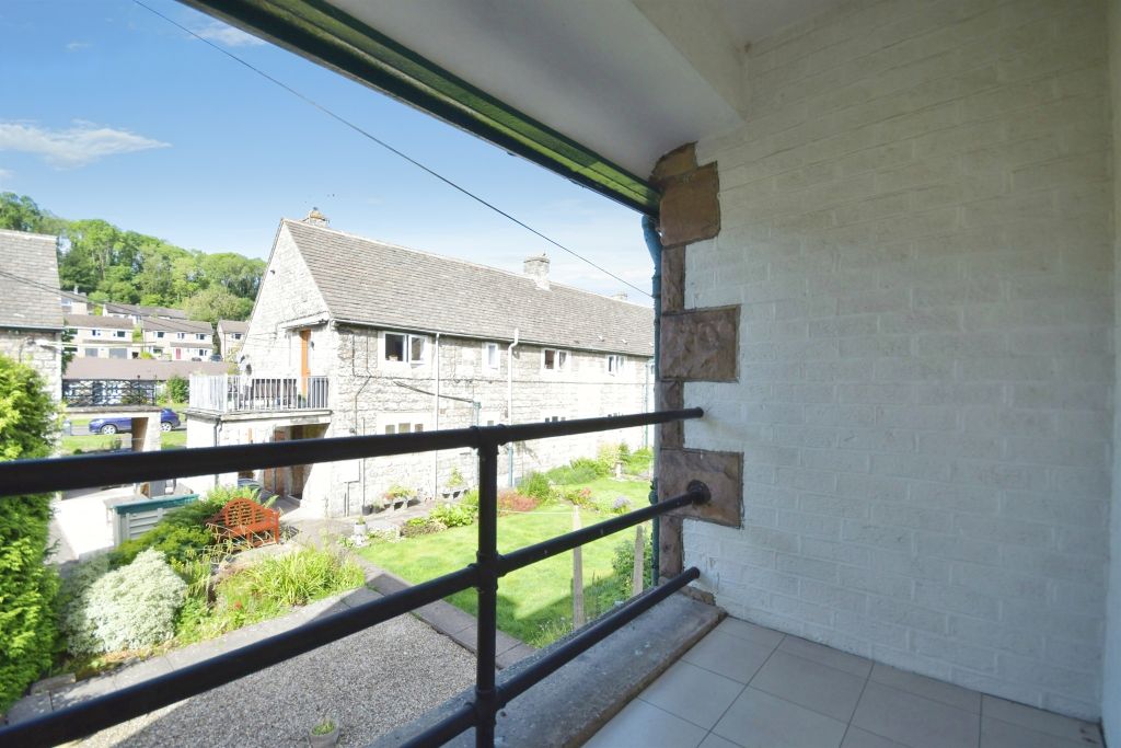 Property photo 3 of 13