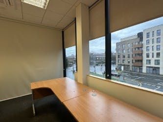 Property photo 2 of 5 42d9Bdfe-c93A-4c20-8Bba-1426Fd394566.Jpg