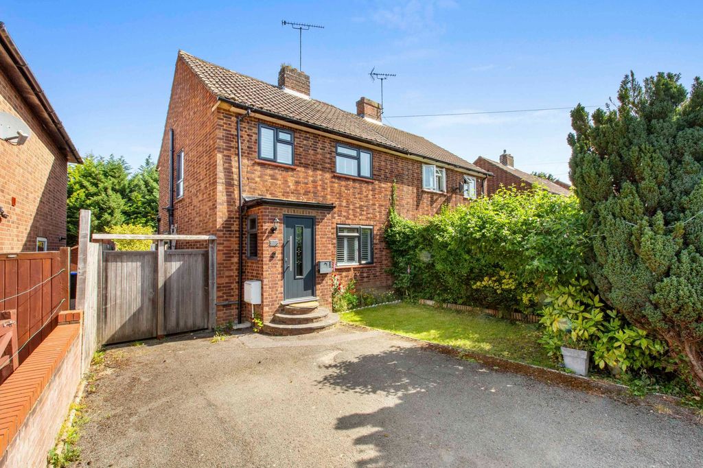 Property photo 1 of 12