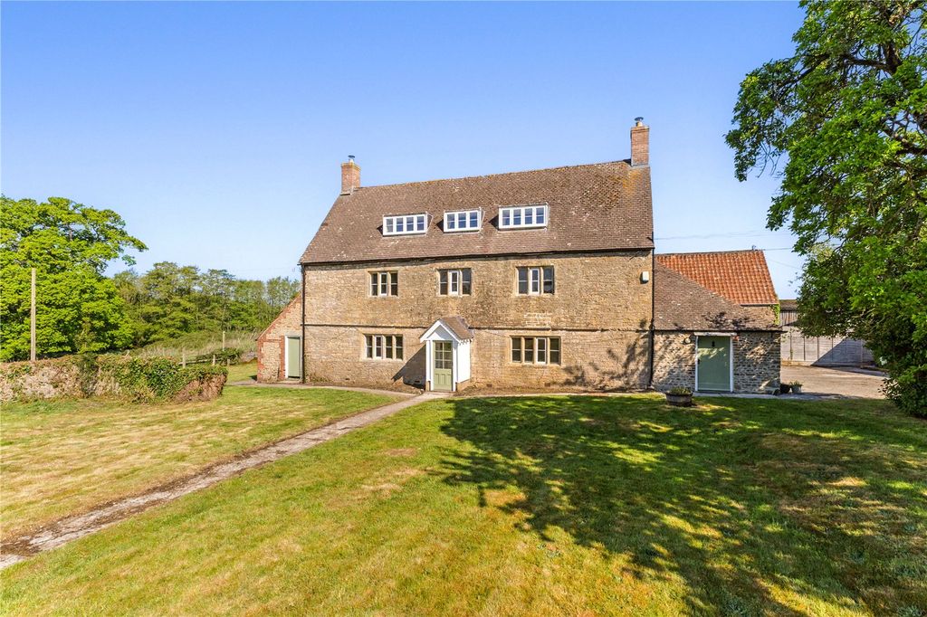 Property photo 2 of 22 Picture No. 26