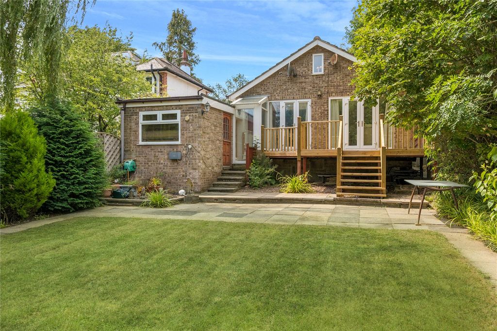 Property photo 2 of 31 Rear Garden