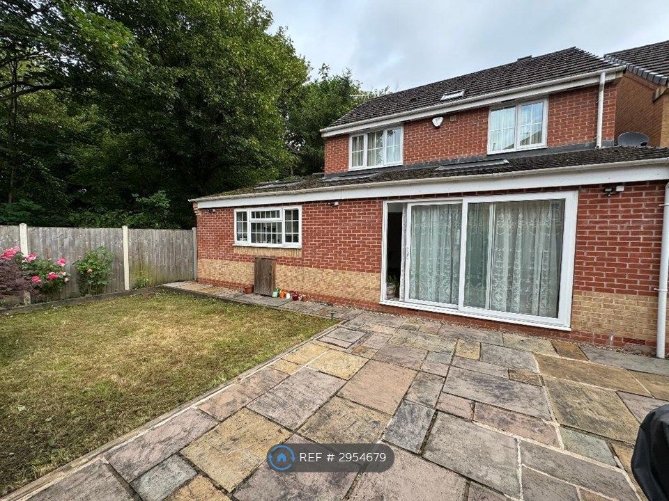 Property photo 2 of 10