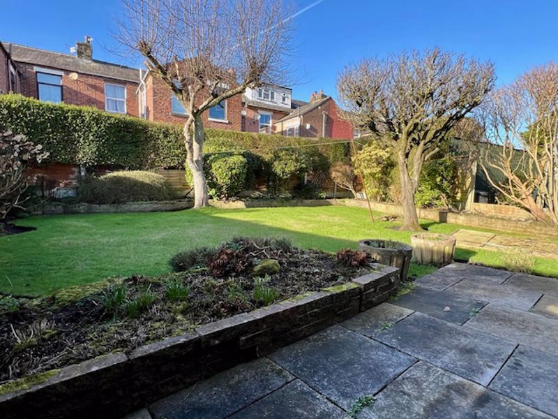 Property photo 3 of 10 Photo 2