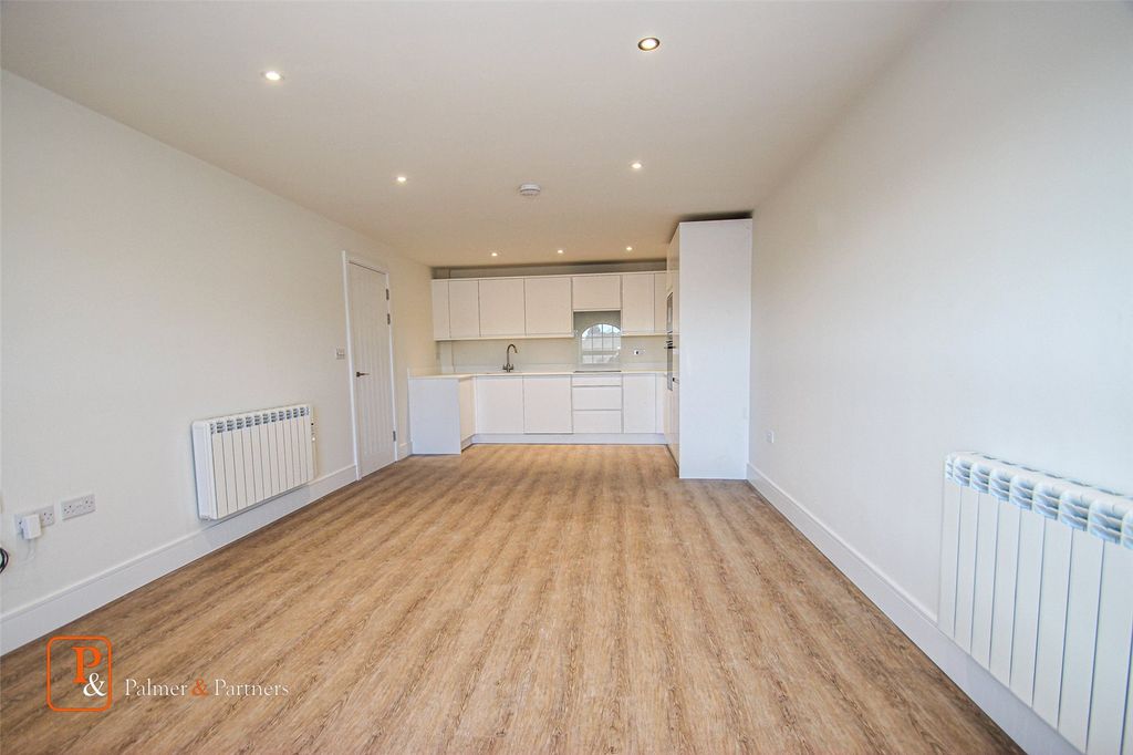 Property photo 3 of 7 Open Plan