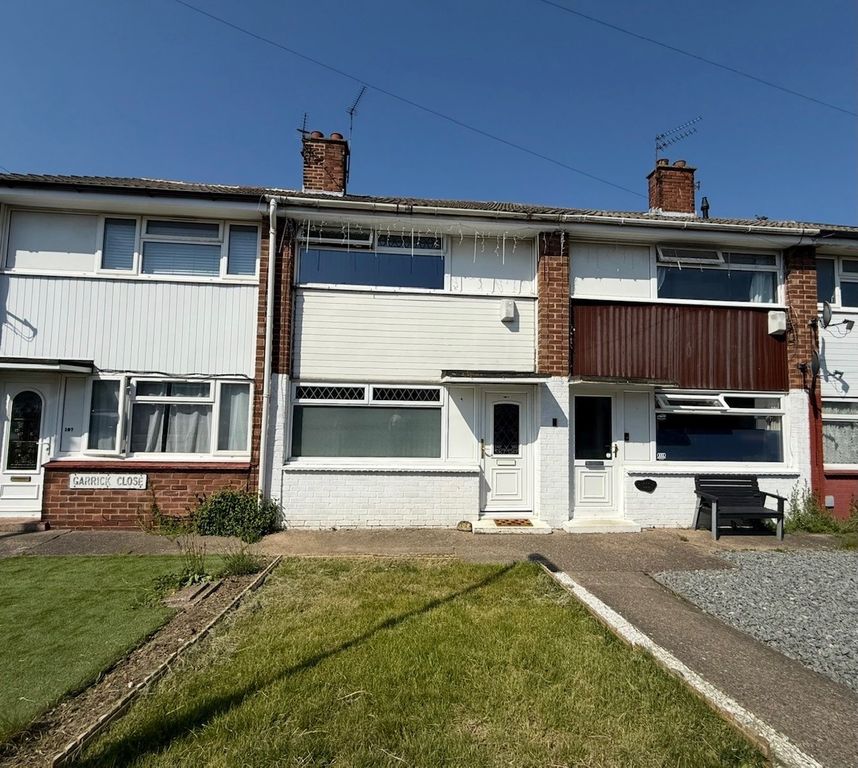 Property photo 1 of 12