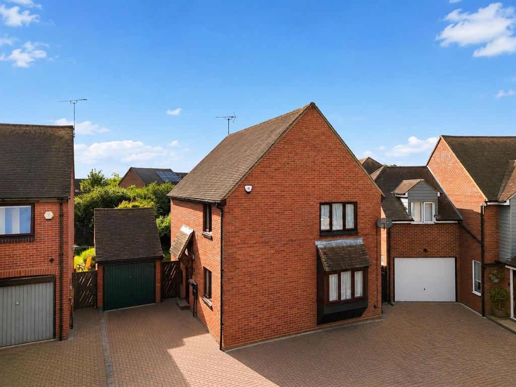 Property photo 1 of 23